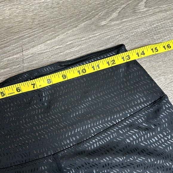 NEW Glyder High Power Legging Print: Black Pebble Gloss Print Sz M - Picture 10 of 13